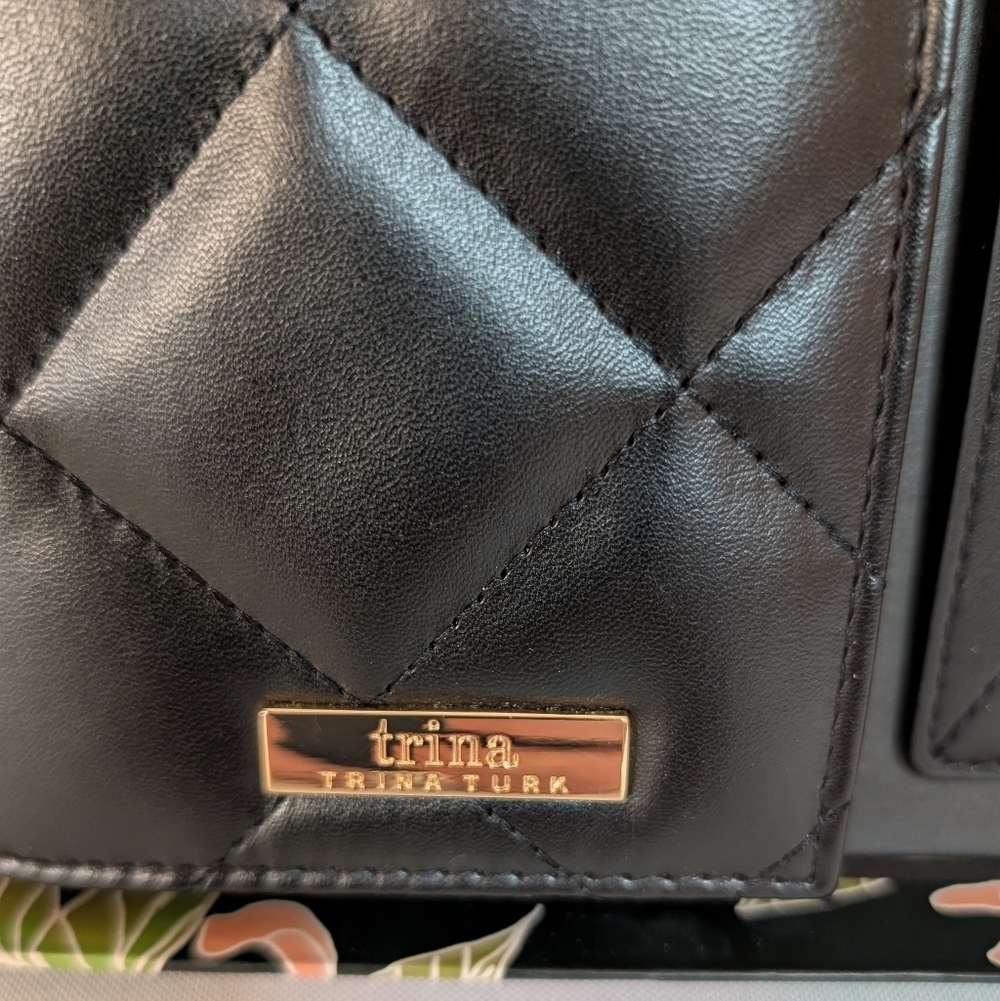 Trina Turk Black Quilted Passport Wallet and Luggage Tag Gift Set - Picture 5 of 5